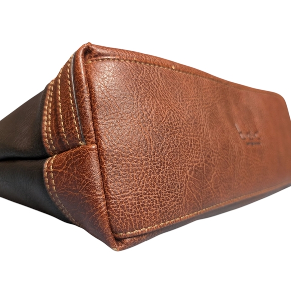 b.o.c. Black and Brown Leather Shoulder Bag Crossover Strap Full Size Purse - Picture 16 of 16